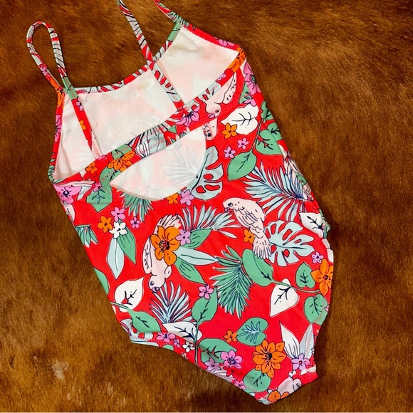 Kids bathing suits - Size 4T - Picture 3 of 8